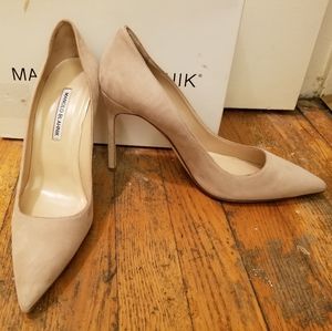 Manolo Blahnik Suede Nude Pumps